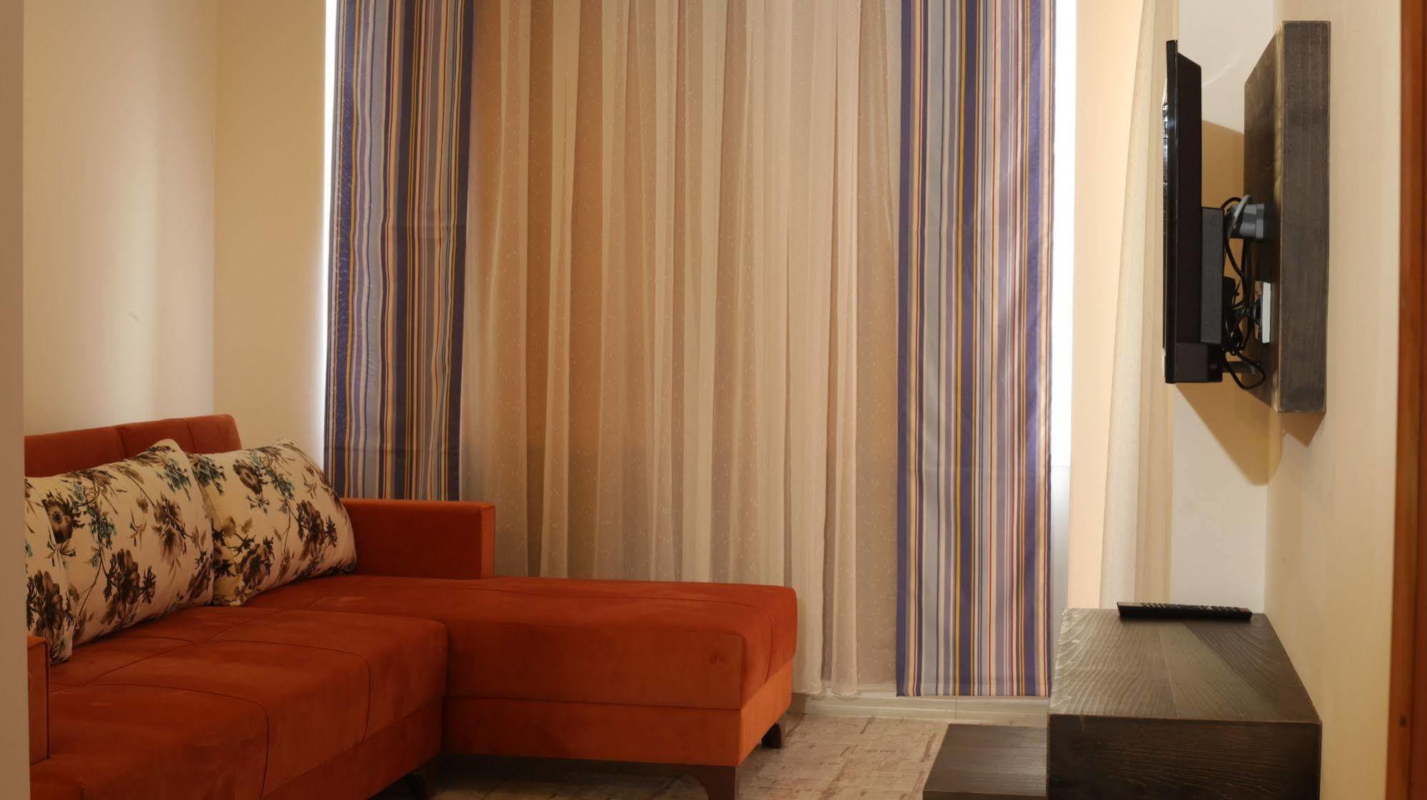 Voswos Garage Coffee Hotel Antalya Luaran gambar
