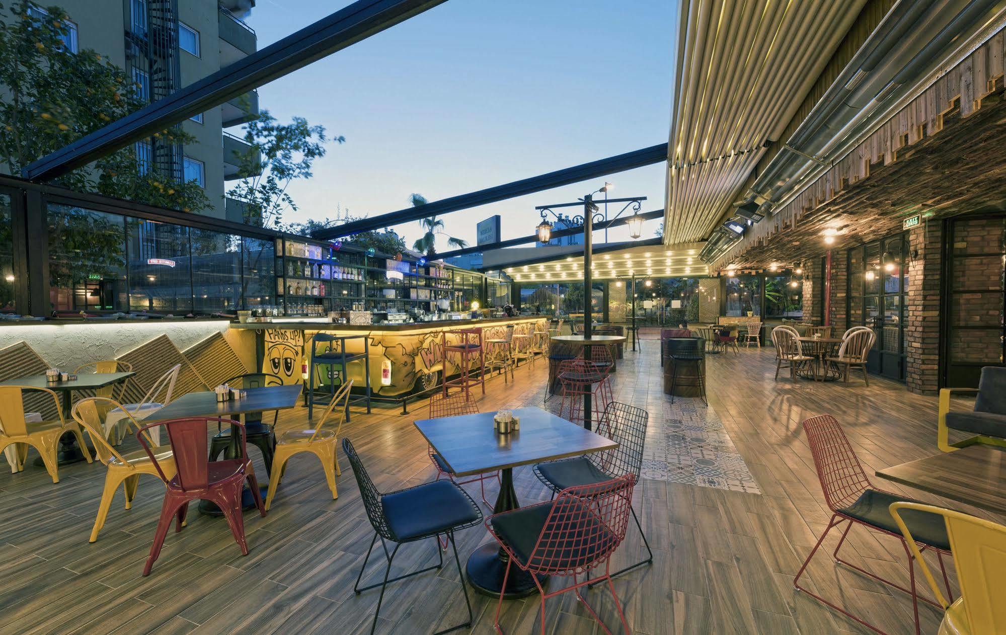 Voswos Garage Coffee Hotel Antalya Luaran gambar